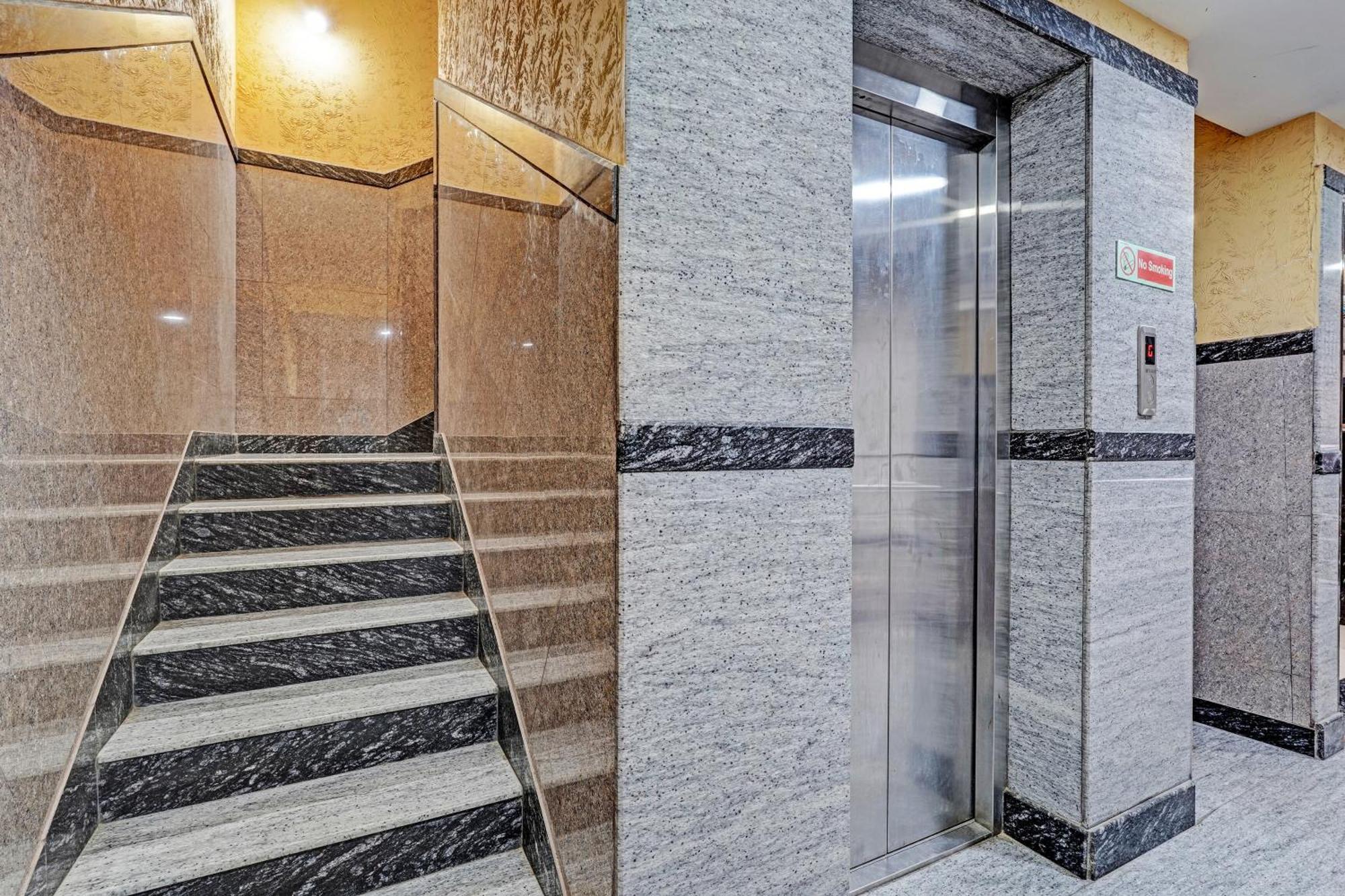 העיר בנגלור Hotel O Maruthi Residency מראה חיצוני תמונה