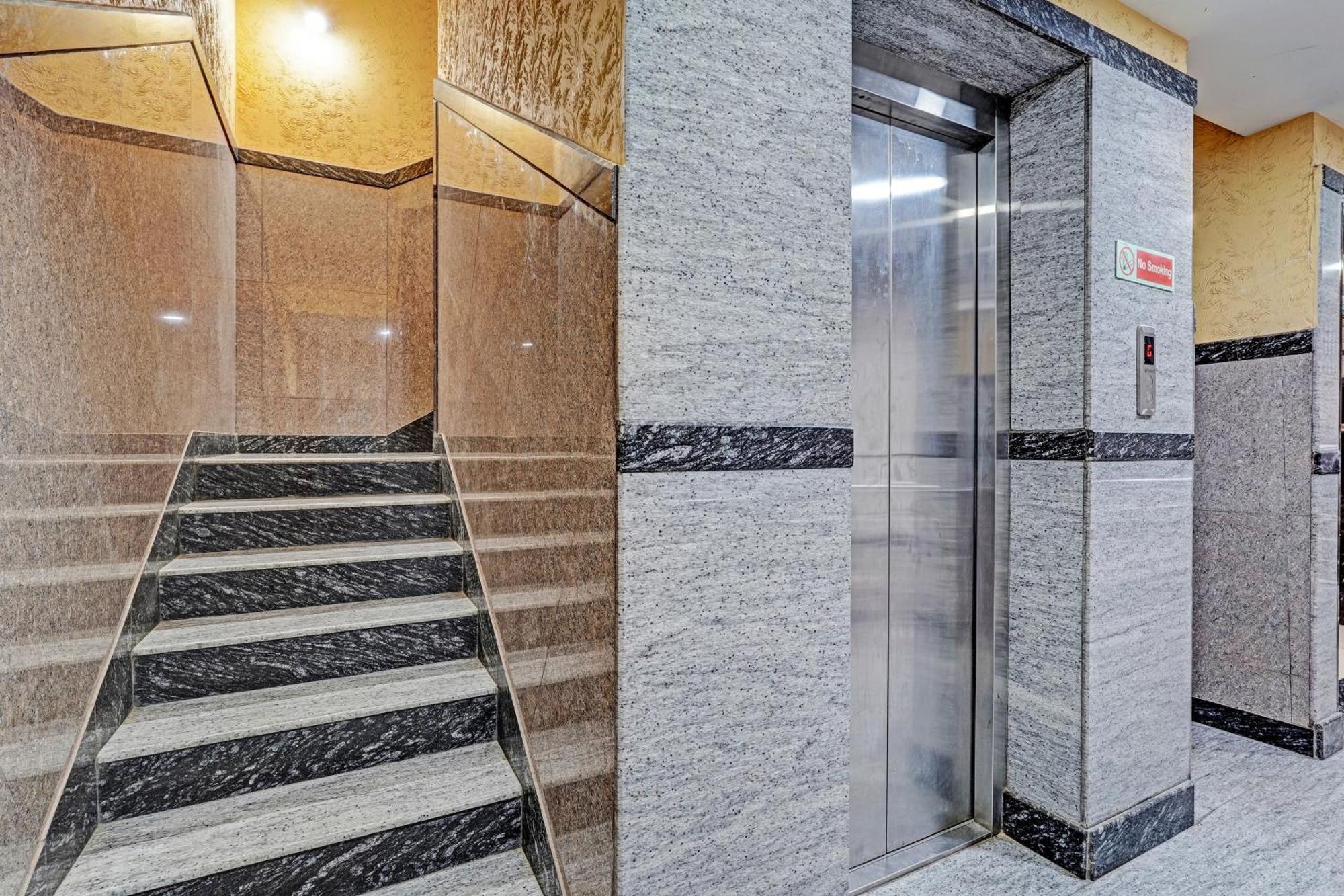 העיר בנגלור Hotel O Maruthi Residency מראה חיצוני תמונה
